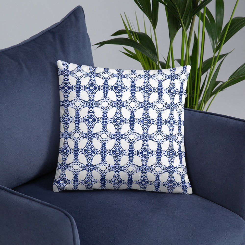 Tempo Pattern Throw Pillow - Opera Bound